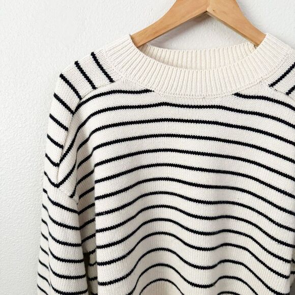 ZARA | Black Cream Ivory Knit Sweater Boxy High Neck Oversized | Size Medium - Picture 3 of 8
